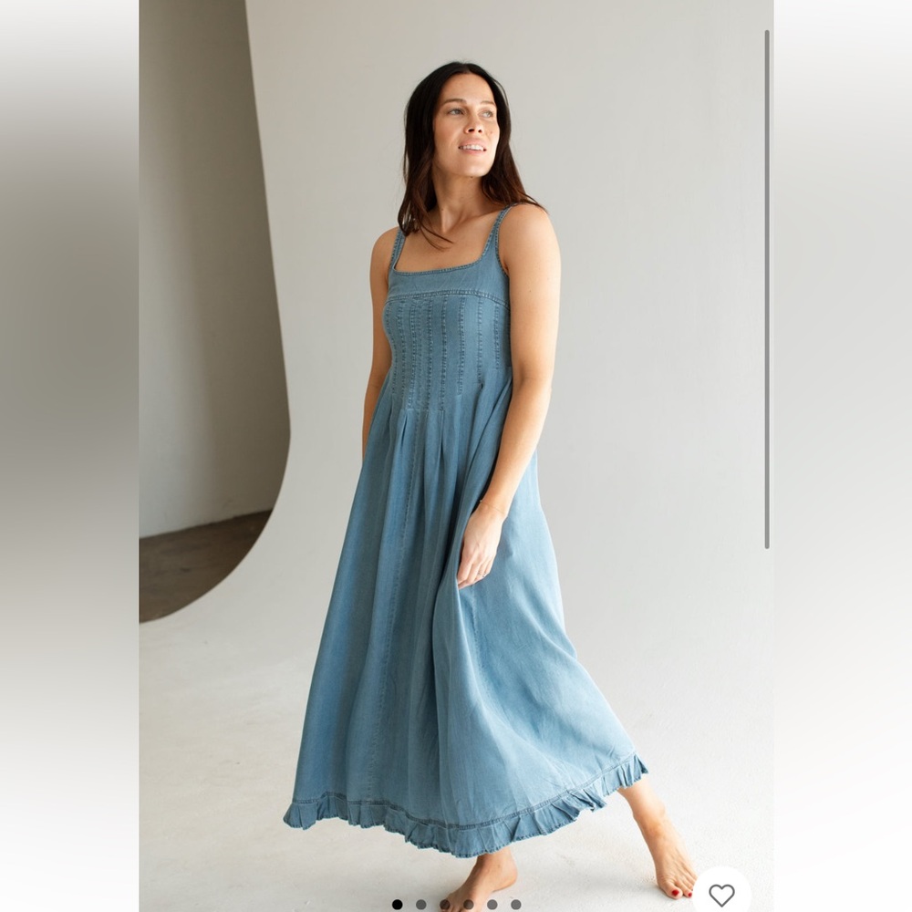 Carly Jean Los Angeles Blue Maxi Dress